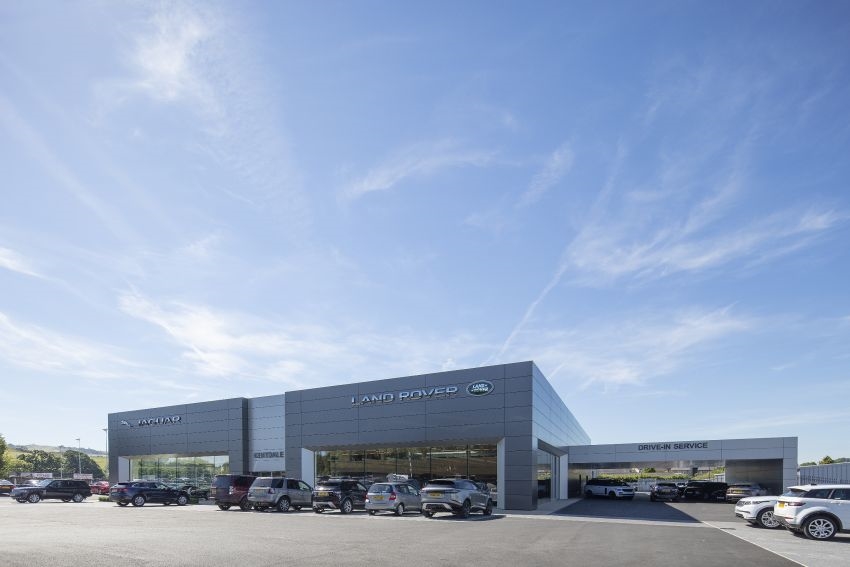 Caddick Construction completes new Jaguar Land Rover showroom 