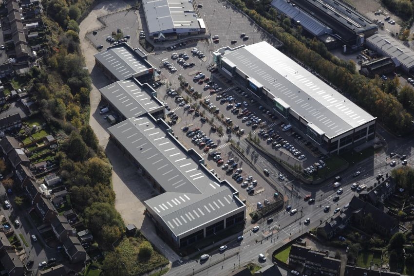 Retail Park completed after multi-million pound investment 