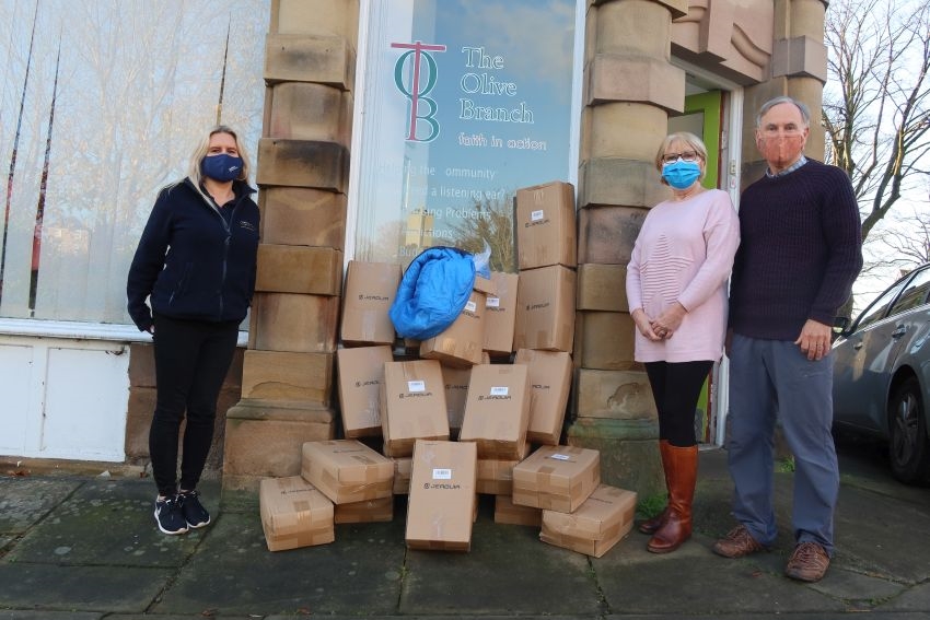 Caddick donation "in the bag" to help Lancaster community charity 